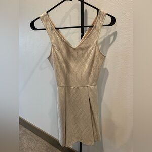 Chic Beige Sleeveless Midi Dress